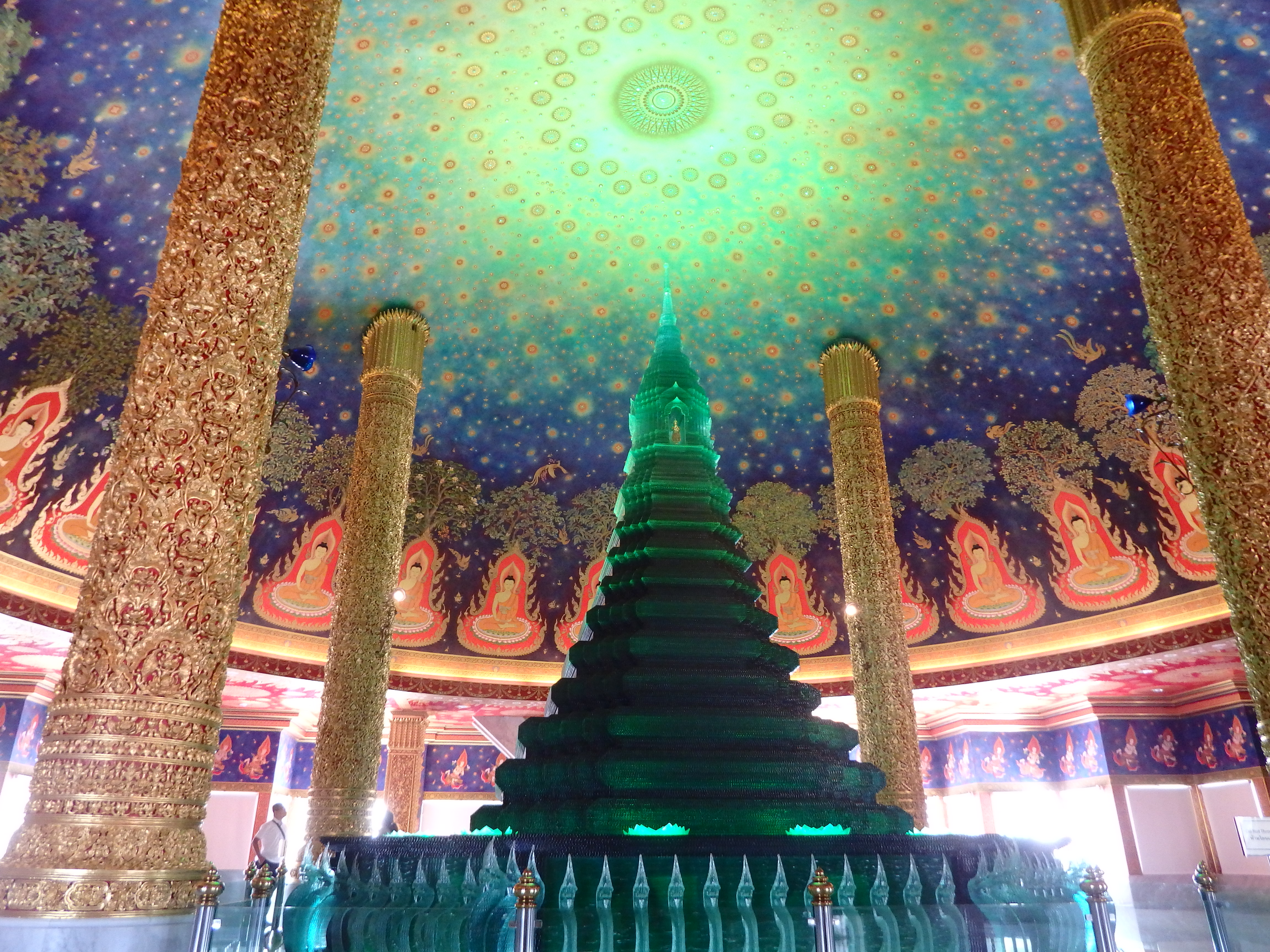 バンコクの絶景寺院ワットパクナムへの行き方（写真あり）